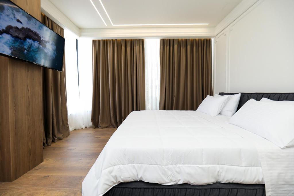 Adore Hotel Vlore